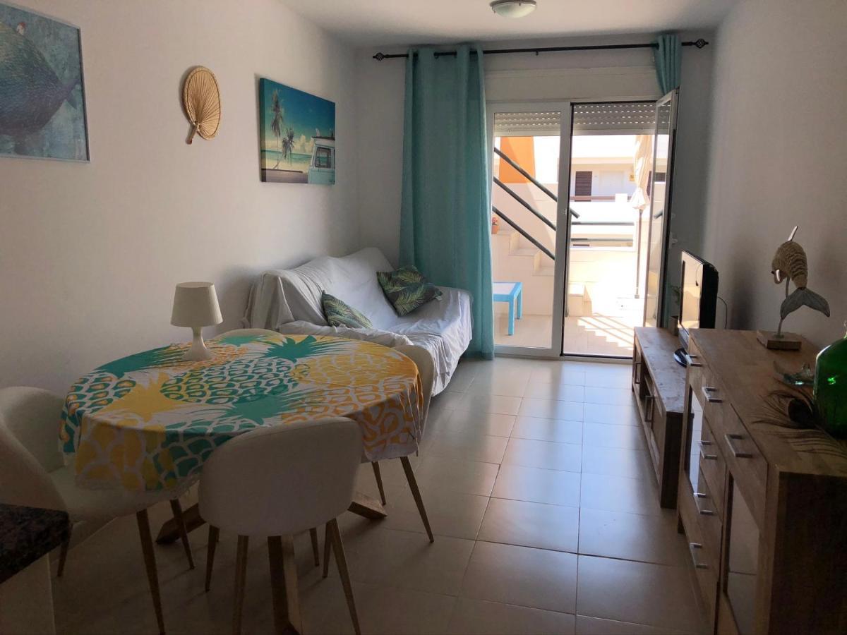 Atico Con Piscina Privada A 100M Del Mar Apartment Vera Luaran gambar