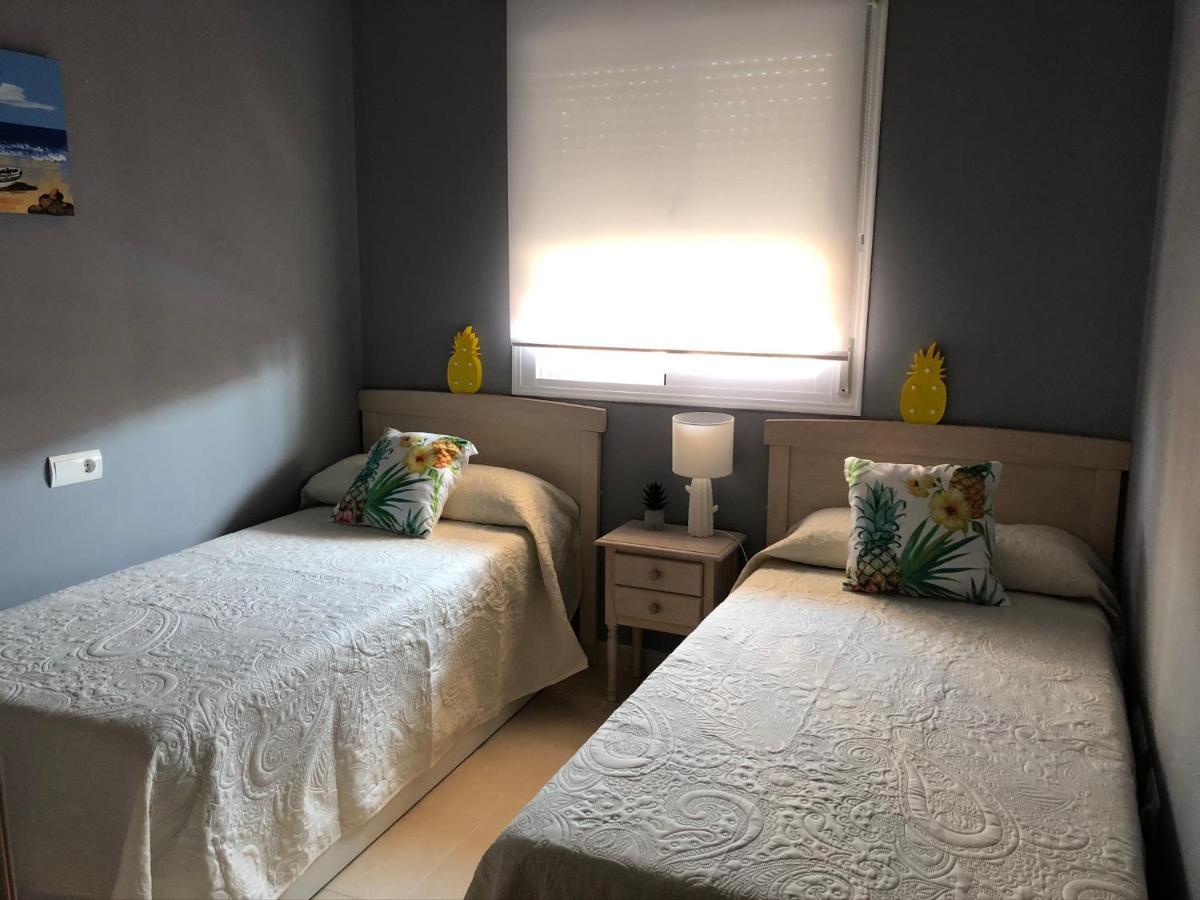 Atico Con Piscina Privada A 100M Del Mar Apartment Vera Luaran gambar